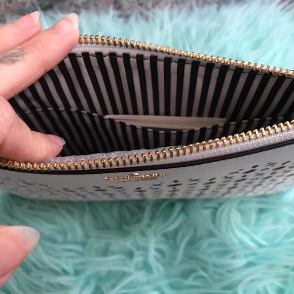 Kate Spade Baby Blue Laser Cut Wristlet - Picture 3 of 4